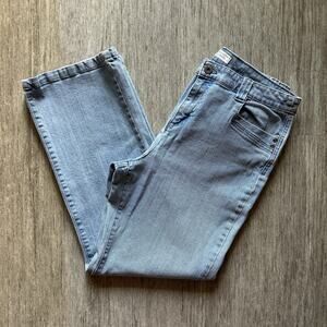 Christopher & Banks Light Wash Mid-Rise Wide/Straight Leg Denim Jeans Size 10P